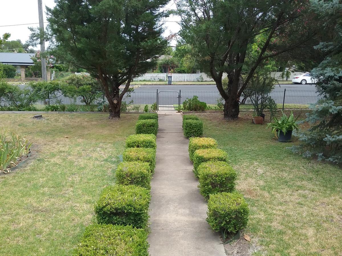 Langley Cottage B&B Coonabarabran Exterior photo